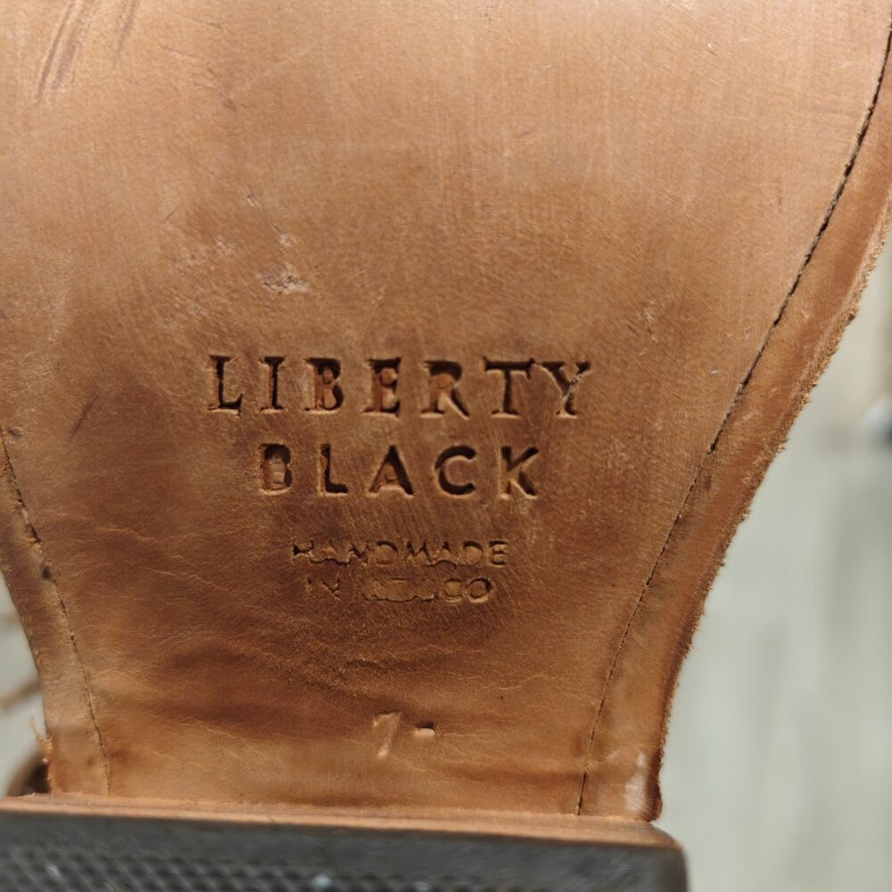 Brown Star Fringe Boots - Picture 12 of 12